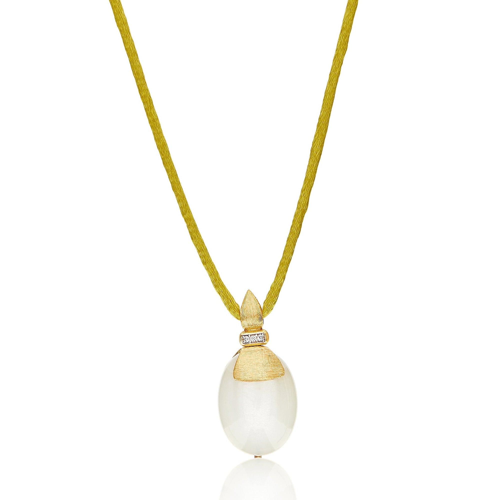 WHITE DESERT "AMULETS" GOLD, DIAMONDS AND MOONSTONE PENDANT (LARGE)